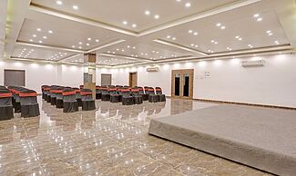 Treebo Varsha Palace