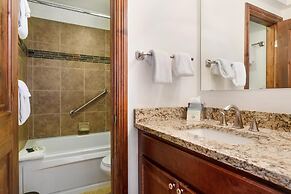 Westwind 207 2BD 2BA Plat Condo