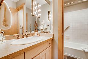 Westwind 208l 1BD 1BA Gold Condo