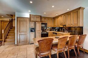 Westwind 404 3BD 3BA Plat. Condo