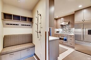 Westwind 303 1BD 1BA Plat. Condo