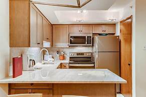 Westwind 109 1BD 1.5ba Gold Condo