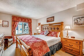 Westwind 405 4BD 3BA Gold Condo