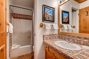 Westwind 205 3BD 3BA Diamond Condo in Lionshead Village