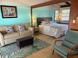 Tropical Resort & Marina on Lake Beresford