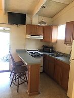 Tropical Resort & Marina on Lake Beresford