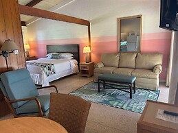 Tropical Resort & Marina on Lake Beresford