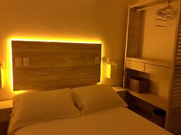 Casa dAroeira - Condomínio Residencial de Flats