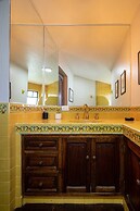 HOLT - Classic Chalet with Pool Overlooking Parroquia