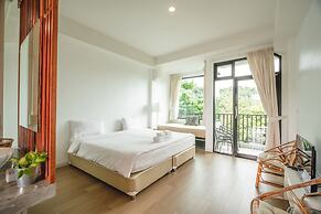 The Dearly Koh Tao Hostel