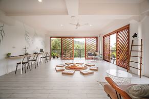 The Dearly Koh Tao Hostel