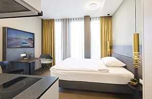 Lumen Apartments