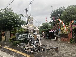 Homestay Candi Pawon Fahrurohman Syariah