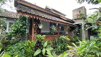 Homestay Candi Pawon Fahrurohman Syariah