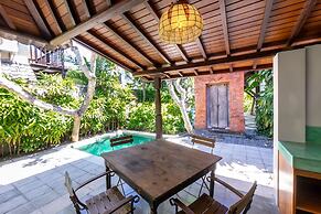 Villa Angsa by Nakula