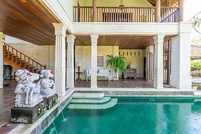 Villa Angsa by Nakula