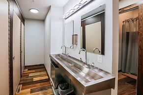 Pintler's Portal Hostel