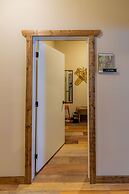 Pintler's Portal Hostel