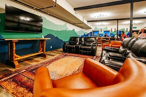 Pintler's Portal Hostel