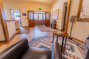 Pintler's Portal Hostel