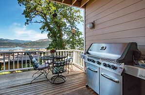 Gorge View 365 4 Bedroom Home by RedAwning