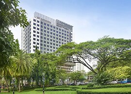 Komune Living & Wellness in the Park