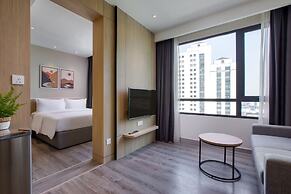 Komune Living & Wellness in the Park