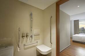 Komune Living & Wellness in the Park