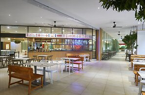 Komune Living & Wellness in the Park