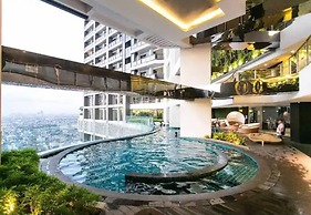 The Gramercy Residence Makati Suite Amazing View