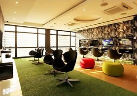 The Gramercy Residence Makati Suite Amazing View