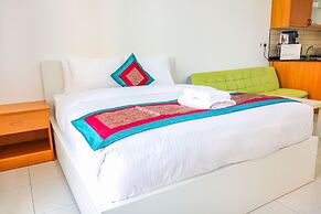 Studio Apartment in Spring Oasis