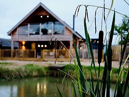 Lake View Lodge