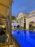 THE WHITE PALACE RABAT