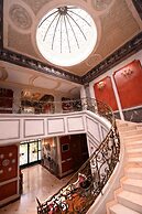 THE WHITE PALACE RABAT