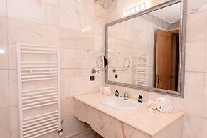 THE WHITE PALACE RABAT