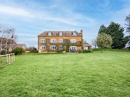 Brickbarns Farm House