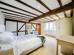 Brickbarns Farm House