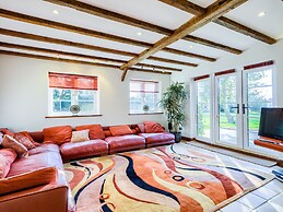 Brickbarns Farm House