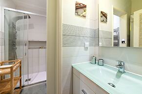 JOIVY Superb Studios In Cascais Centre