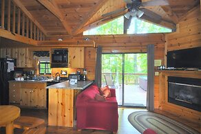 Sleepy Creek - Creekside Escape