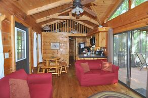 Sleepy Creek - Creekside Escape