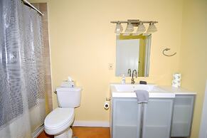 Above Sleepy Hollow - A Hidden Getaway