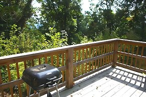 Above Sleepy Hollow - A Hidden Getaway