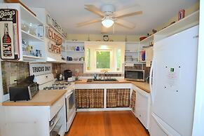 Above Sleepy Hollow - A Hidden Getaway