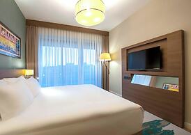 The Superior Living Batisehir