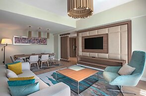 The Superior Living Batisehir