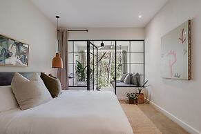 Sendero Hotel