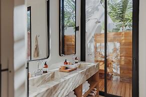 Sendero Hotel