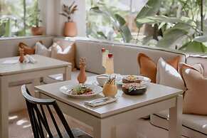 Sendero Hotel